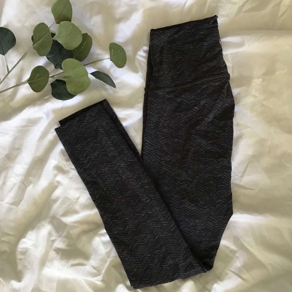 lululemon herringbone wunder unders
